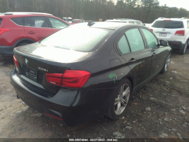 BMW 3 Series 328i 2016 WBA8E9G55GNT81459 Image 4