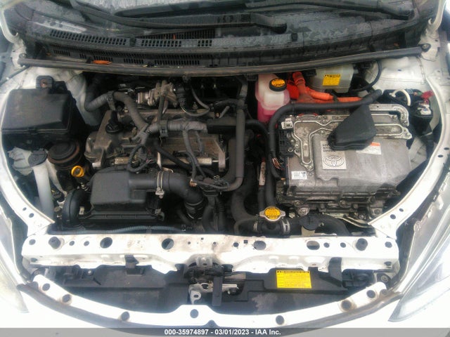 Toyota Prius C One/two/three/four 2015 JTDKDTB35F1090111 Image 11