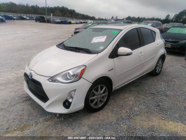 Toyota Prius C One/two/three/four 2015 JTDKDTB35F1090111 Image 2