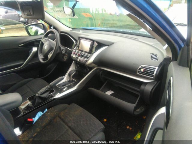 JA4AS3AA9JZ042570 Mitsubishi Eclipse Cross Es