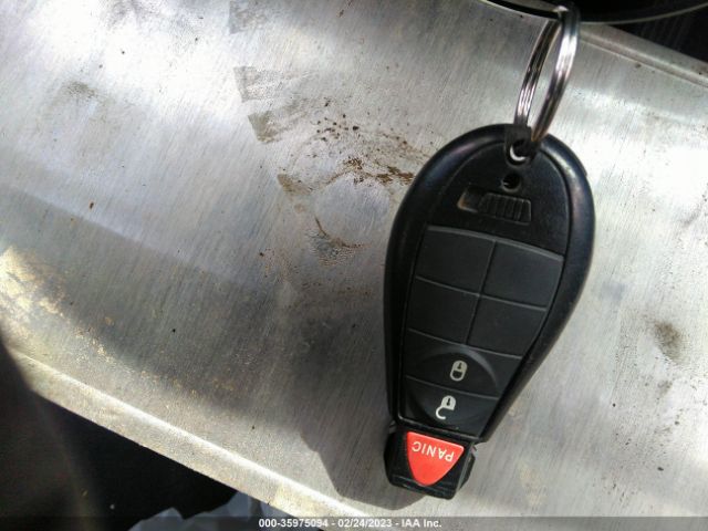 1C4PJLCB2GW217776 Jeep Cherokee Latitude