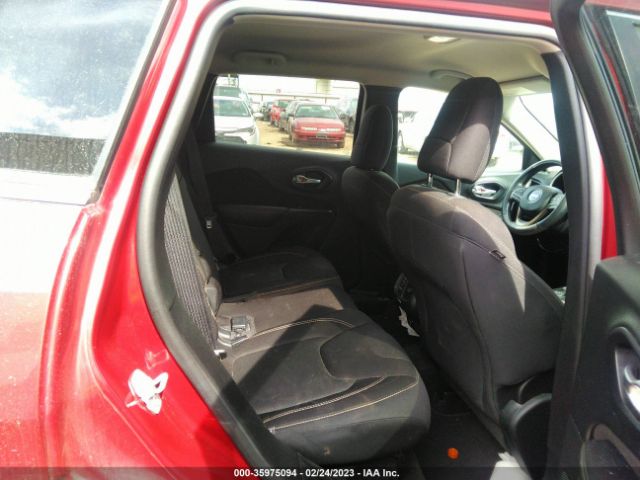 1C4PJLCB2GW217776 Jeep Cherokee Latitude