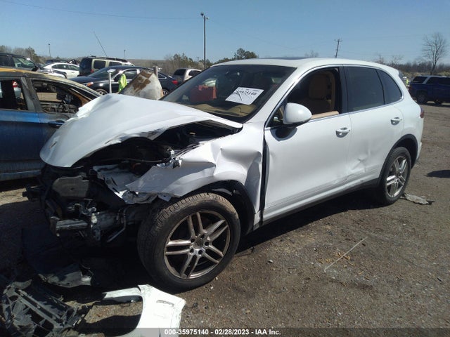 2016 Porsche Cayenne, VIN: WP1AA2A27GKA14620