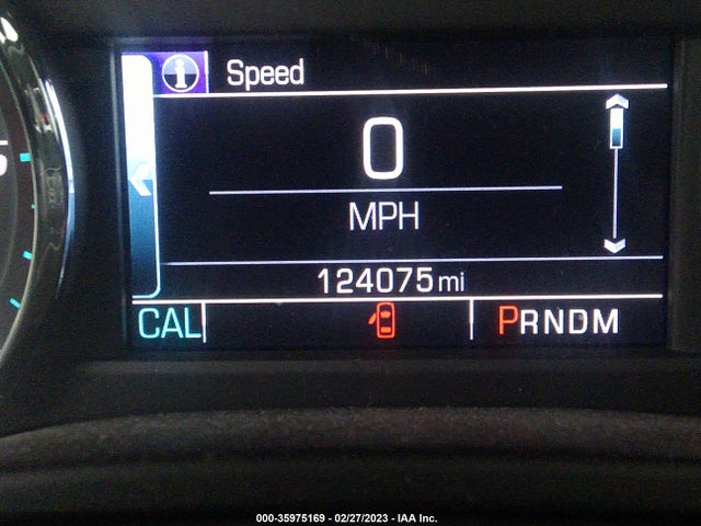 2016 Chevrolet Suburban, VIN: 1GNSKHKC8GR231234