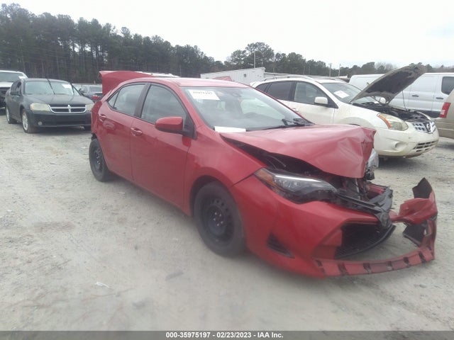 Toyota COROLLA LE 2018 2T1BURHE3JC040579 Image 1