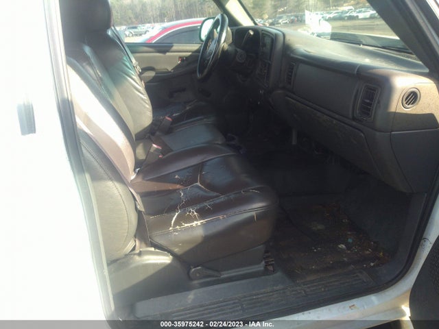 2004 CHEVROLET SILVERADO 2500HD WORK TRUCK VIN: 1GCHC24U74E320461