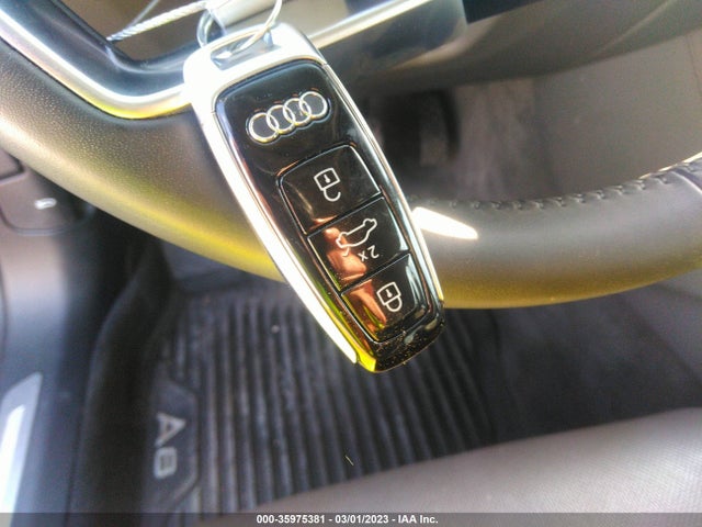 2019 Audi A8, VIN: WAU8DAF84KN018191