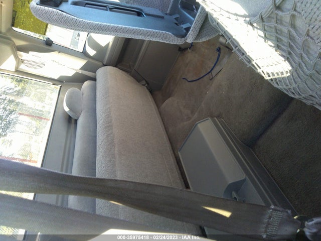 GMC SIERRA 1500 1998 2GTEK19R0W1540436 Image 9