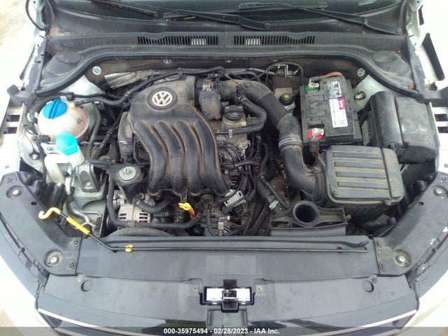 3VW2K7AJ5FM305905 Volkswagen Jetta Sedan 2.0l S W/technology