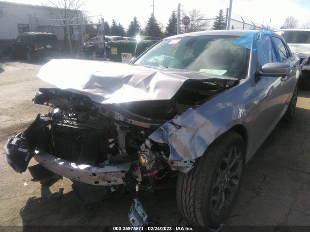 Chrysler 300 300s 2018 2C3CCAGG6JH149656 Image 2