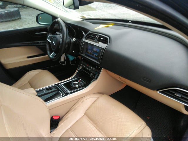 2018 Jaguar XE, VIN: SAJAK4FX2JCP34411