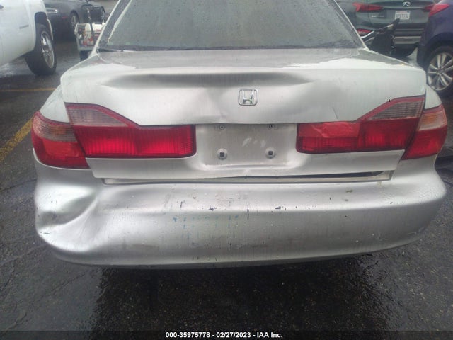 1999 HONDA ACCORD SDN EX VIN: 1HGCG6676XA032182