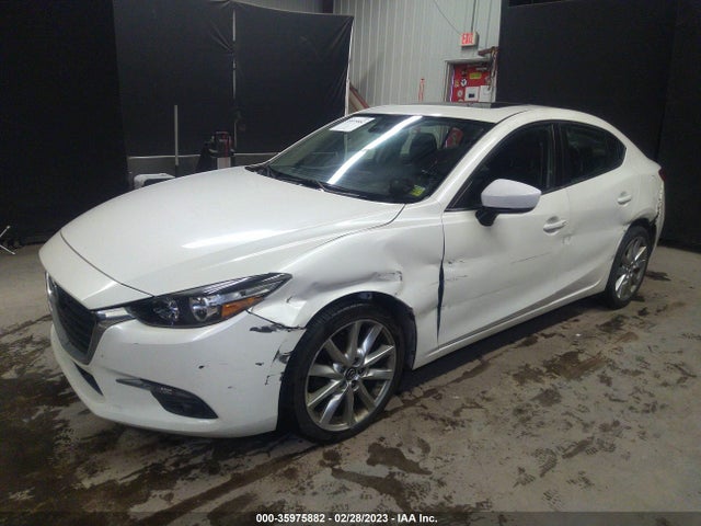 Продаж на аукціоні авто 2017 Mazda Mazda3 4-door Grand Touring, vin: JM1BN1W31H1112314, номер лоту: 35975882