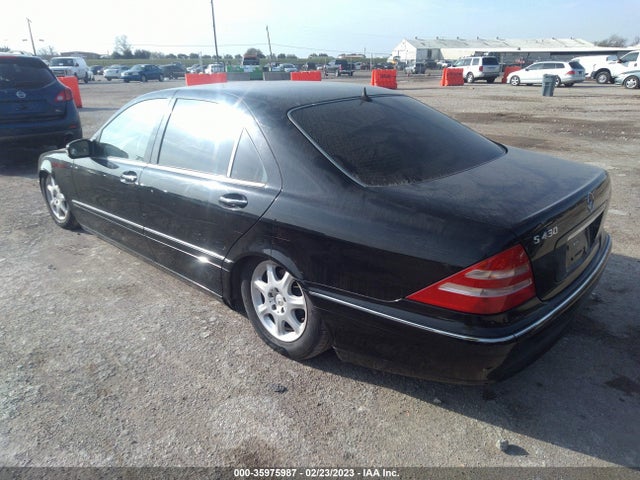 2000 MERCEDES-BENZ S CLASS VIN: WDBNG70J5YA059830