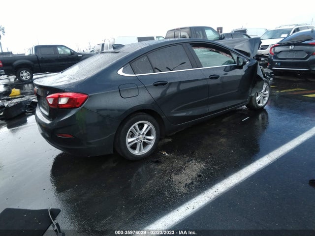 Chevrolet CRUZE LT 2018 1G1BE5SM7J7142760 Image 4