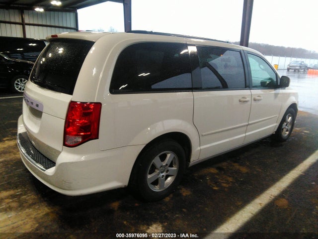 2011 DODGE GRAND CARAVAN MAINSTREET VIN: 2D4RN3DG6BR682640