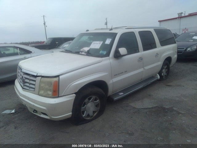Cadillac ESCALADE ESV 2005 3GYFK66N35G109611 Image 2