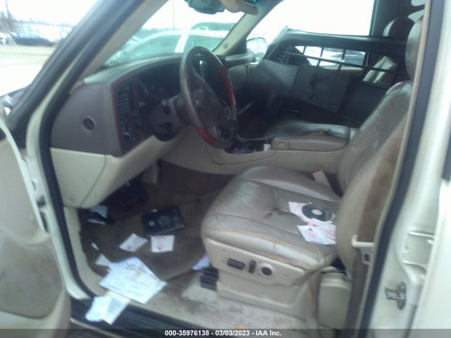 Cadillac ESCALADE ESV 2005 3GYFK66N35G109611 Image 5