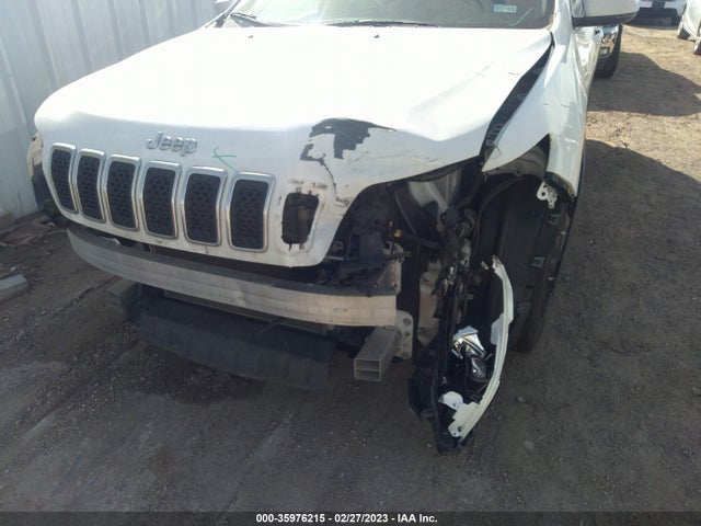 2019 JEEP CHEROKEE LATITUDE PLUS VIN: 1C4PJLLB2KD111736