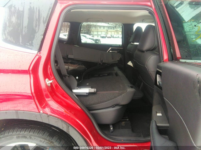 JA4J4UA81PZ011769 Mitsubishi Outlander Se