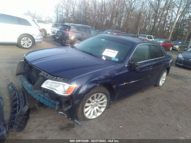 Chrysler 300 2014 2C3CCAAG3EH138368 Image 2