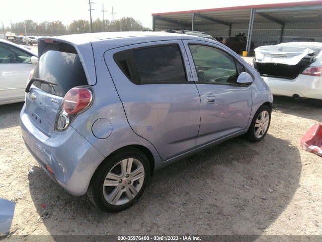 Chevrolet Spark 1lt Cvt 2015 KL8CD6S93FC748063 Image 4