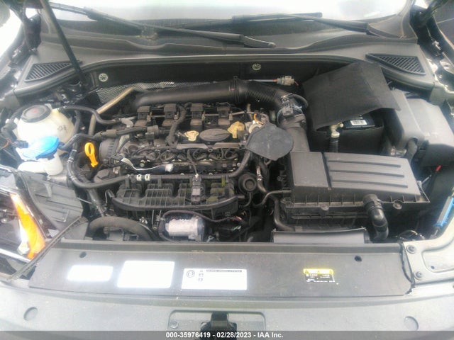 1VWAA7A34JC002687 Volkswagen Passat 2.0t S/r-line