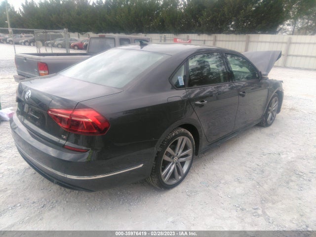 1VWAA7A34JC002687 Volkswagen Passat 2.0t S/r-line