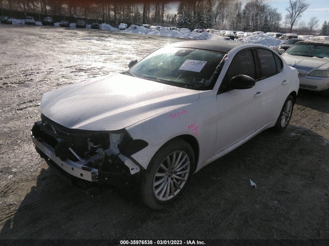2022 Alfa Romeo Giulia, VIN: ZARFANAN6N7656531