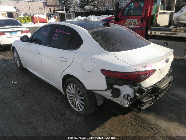 2022 Alfa Romeo Giulia, VIN: ZARFANAN6N7656531