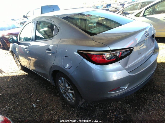 2018 Toyota Yaris, VIN: 3MYDLBYV8JY325637