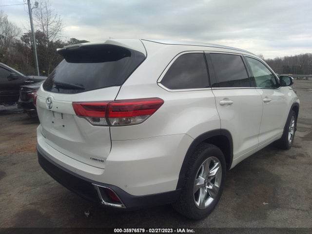 2018 TOYOTA HIGHLANDER LIMITED VIN: 5TDYZRFH3JS262524