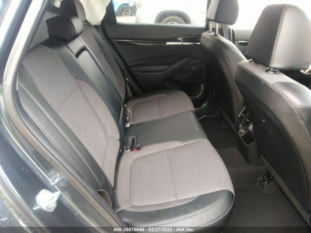 KNDEU2AA8N7301661 KIA SELTOS S