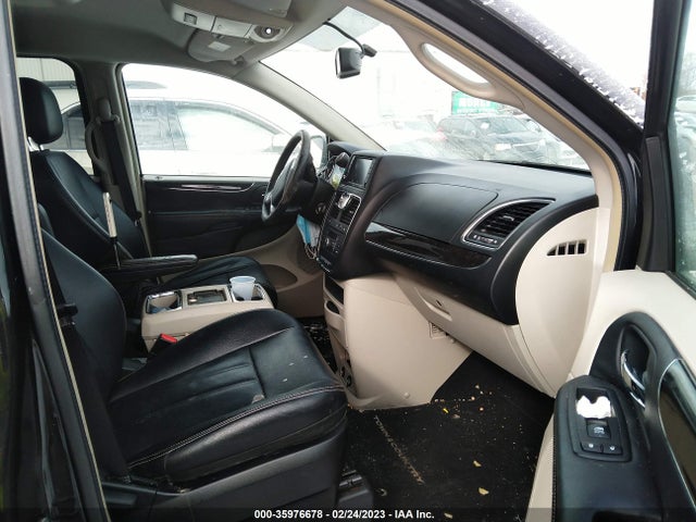 2C4RC1BG3ER218073 Chrysler Town & Country Touring