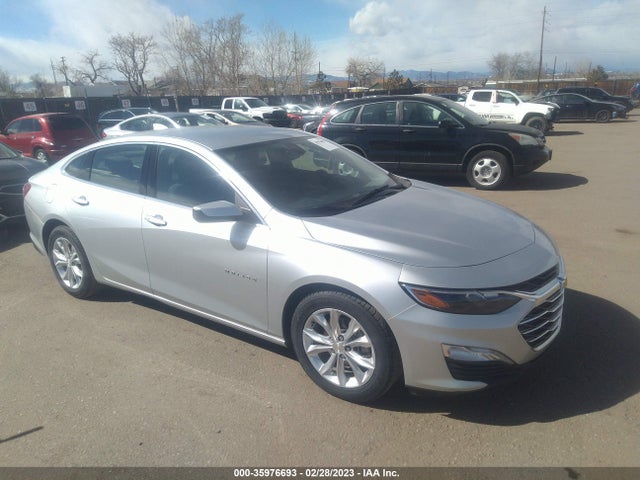 2021 Chevrolet Malibu, VIN: 1G1ZD5ST8MF005782