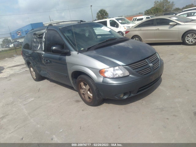 Dodge Grand Caravan Sxt 2005 2D8GP44L95R280747 zdjęcie główne
