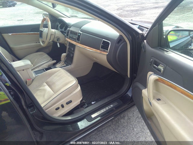 Lincoln MKZ 2011 3LNHL2GC7BR759832 Image 5