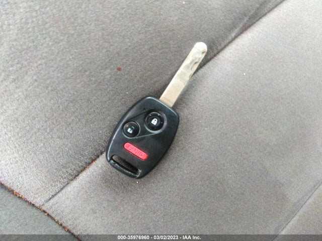 Honda CIVIC SDN 2006 2HGFA16536H517167 Image 3