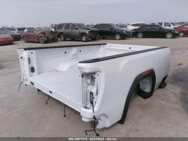 2022GMCBED2500 GMC SIERRA 2500