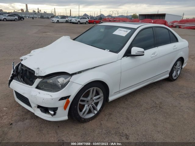 WDDGF8AB5EA957517 Mercedes-Benz C-class C 300