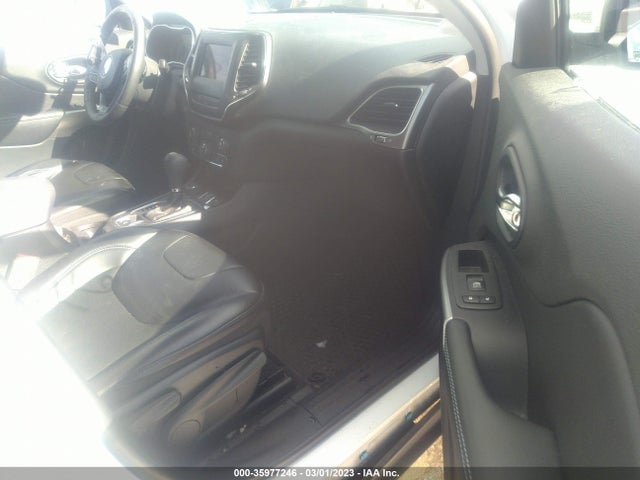 Jeep Cherokee Latitude Plus 2019 1C4PJMLB5KD438458 Image 6