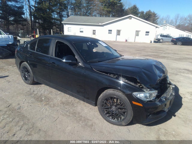 2015 WBA3B5G54FNS19994 main image