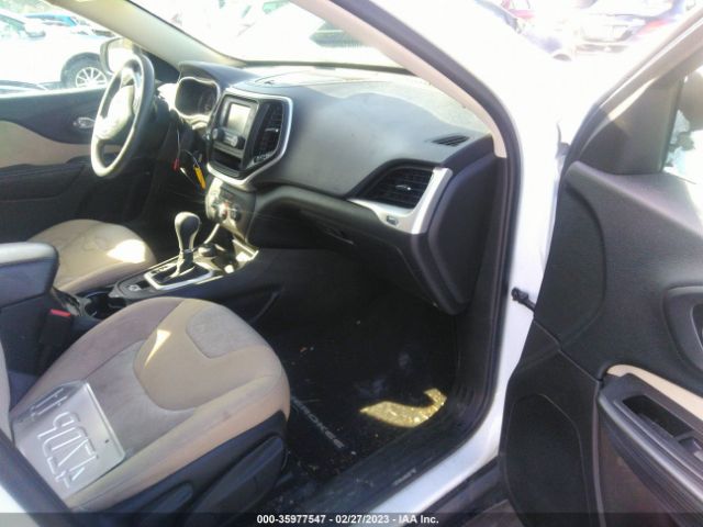 1C4PJMAB9FW755057 Jeep Cherokee Sport