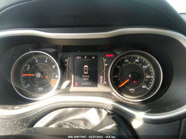 1C4PJMAB9FW755057 Jeep Cherokee Sport