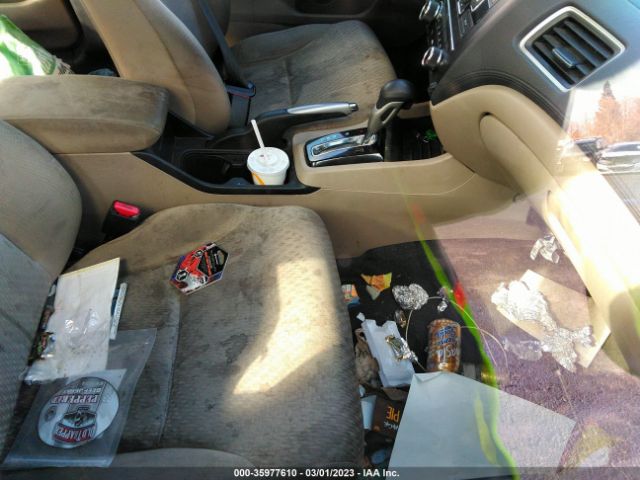 19XFB2F56FE702004 Honda Civic Sedan Lx