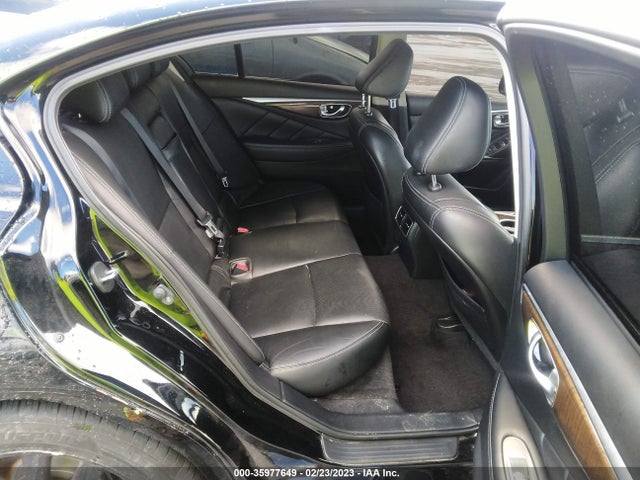 JN1BV7AR8FM392066 Infiniti Q50 Premium