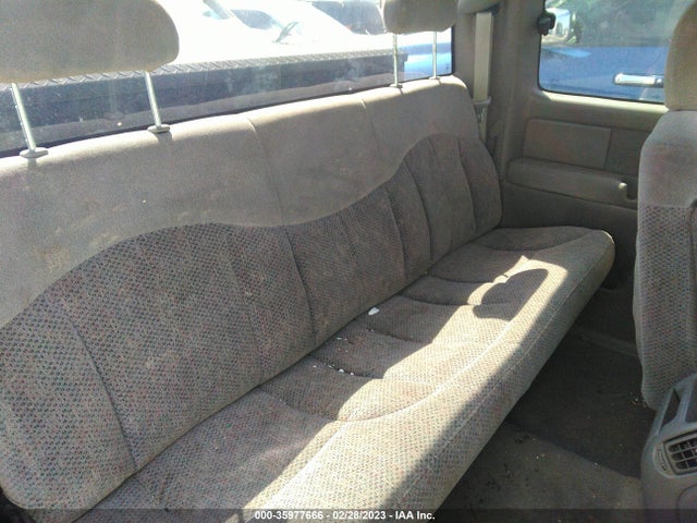 1999 CHEVROLET SILVERADO 1500 LS VIN: 2GCEC19T0X1192647