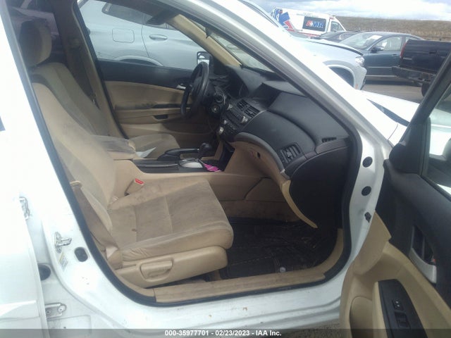 2011 HONDA ACCORD SDN LX VIN: 1HGCP2F34BA137608