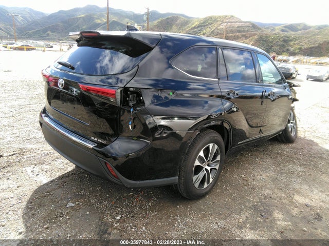 2022 Toyota Highlander, VIN: 5TDHZRBHXNS593399