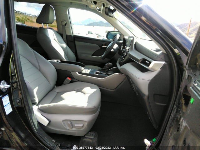 2022 Toyota Highlander, VIN: 5TDHZRBHXNS593399